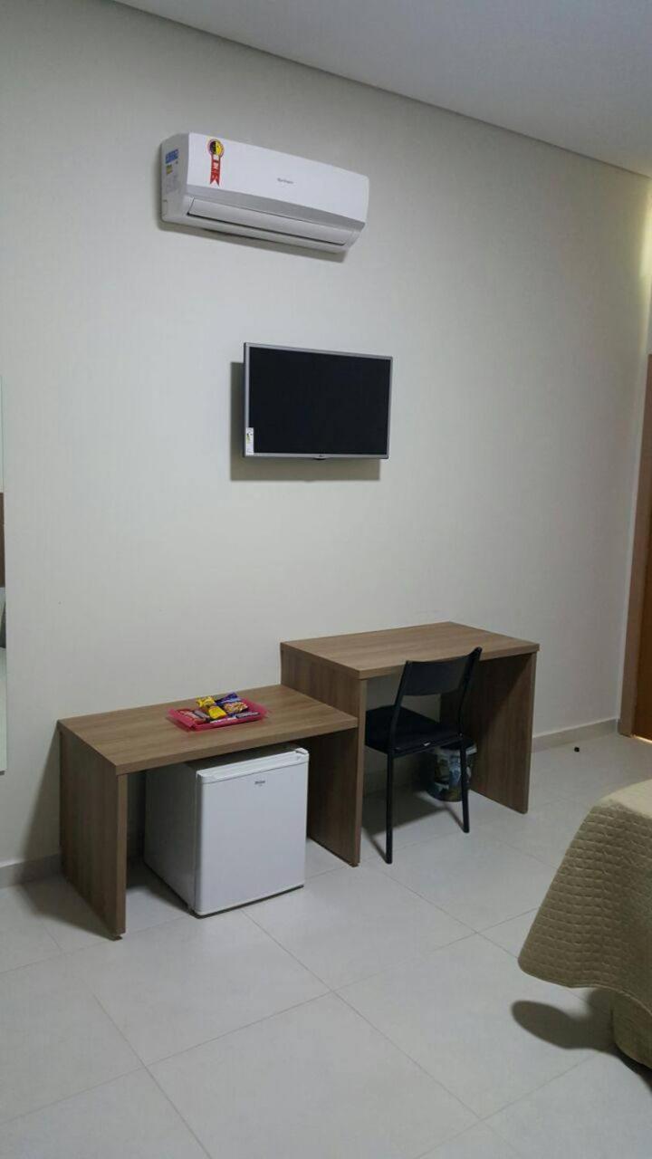 Hotel Vila Verde Penapolis Bilik gambar