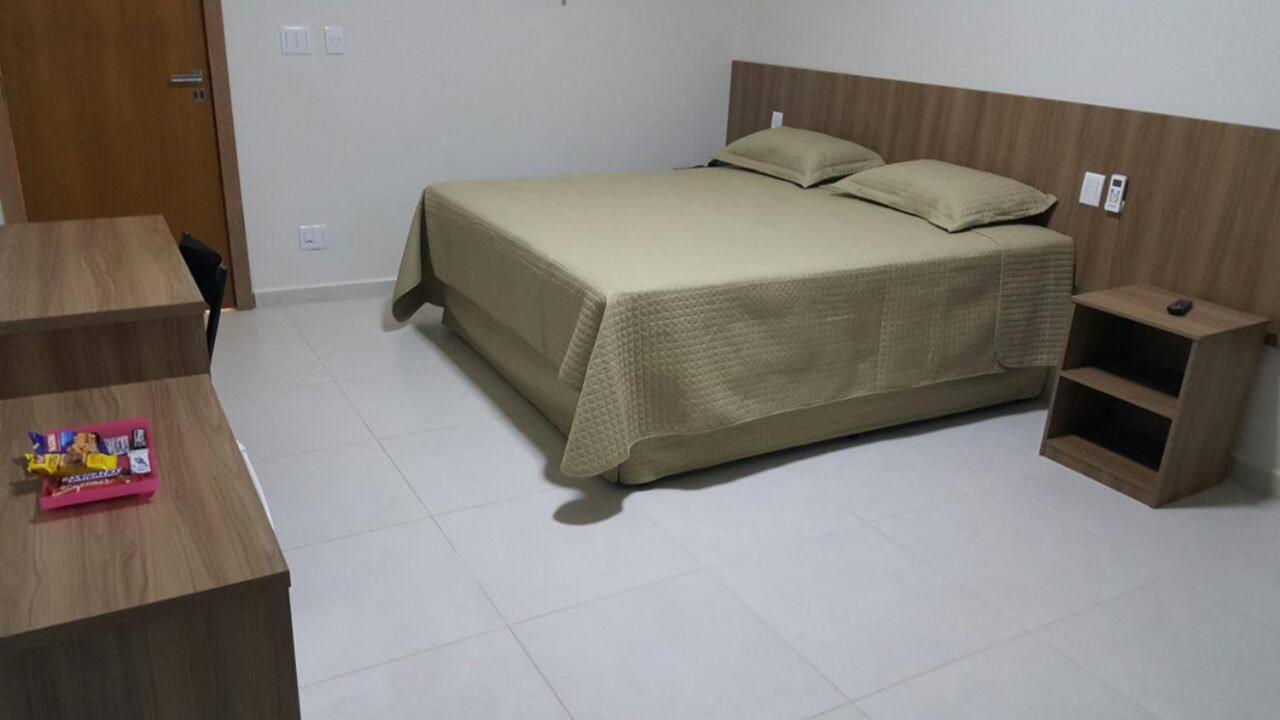Hotel Vila Verde Penapolis Bilik gambar